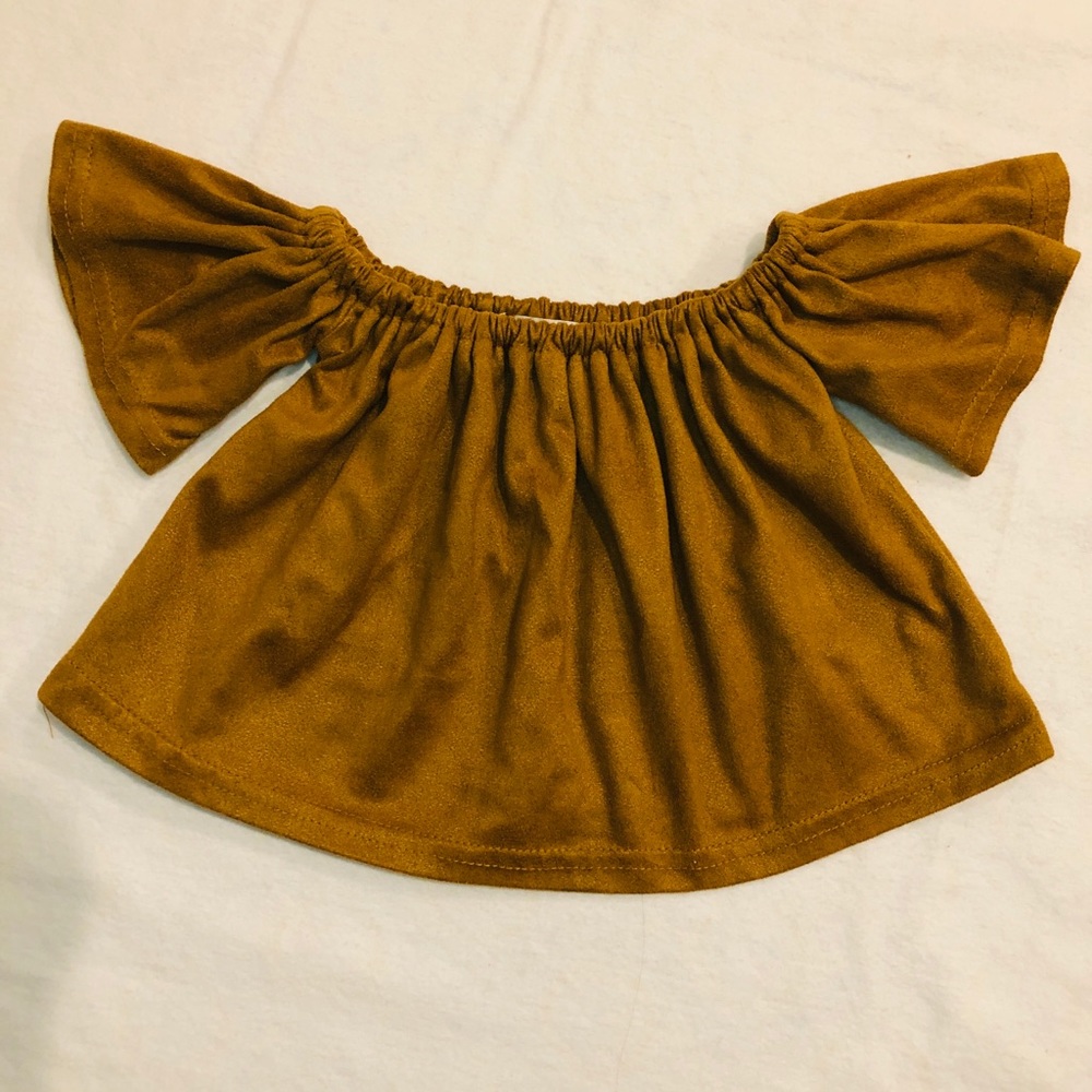 Bailey’s Bloosoms off shoulder top